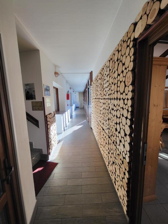 Hotel Raibl E Appartamenti Tarvisio Eksteriør bilde