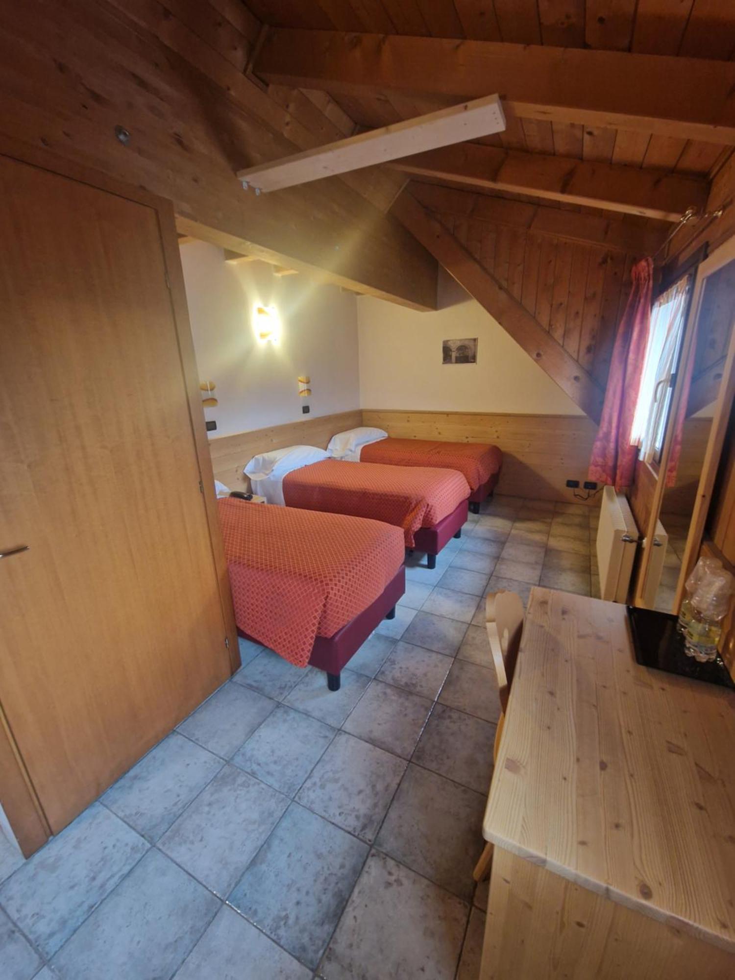 Hotel Raibl E Appartamenti Tarvisio Eksteriør bilde