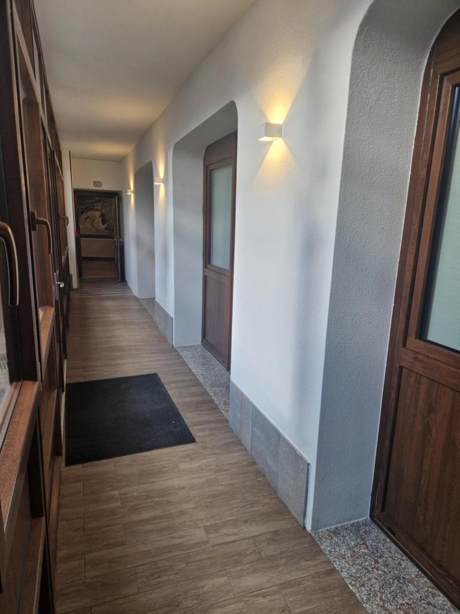 Hotel Raibl E Appartamenti Tarvisio Eksteriør bilde