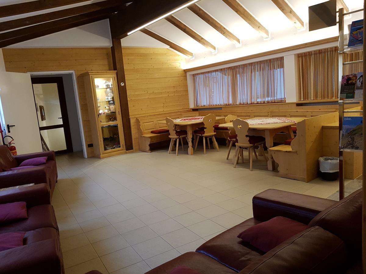 Hotel Raibl E Appartamenti Tarvisio Eksteriør bilde